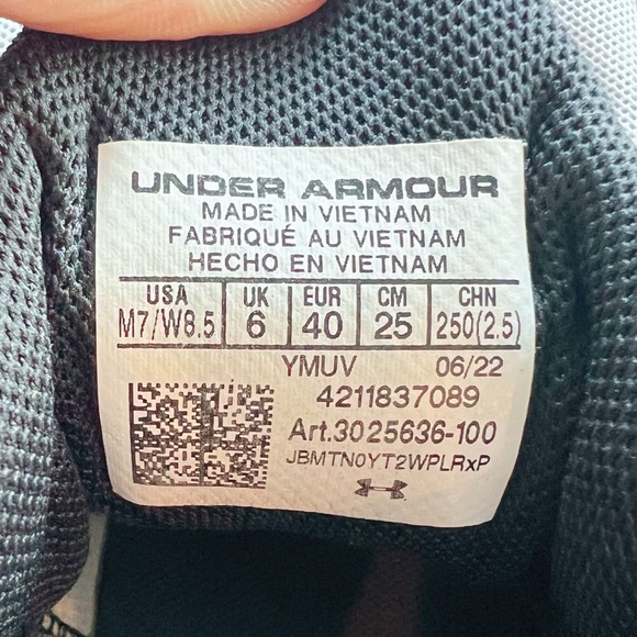 Under Armour Men's Curry HOVR Splash 2
Basketball Shoes • SIZE M7/W8.5 🌊 - Picture 5 of 6